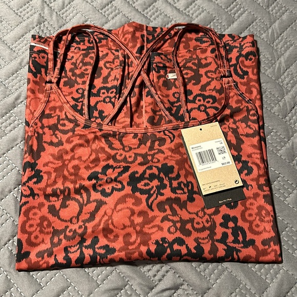 Nike Women’s Plus Size Dri-Fit Tank, NWT’s, Size 1X - Picture 7 of 7
